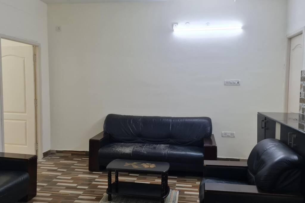 فيلا Kamalam 2 Bhk - Non Ac كويمباتور المظهر الخارجي الصورة